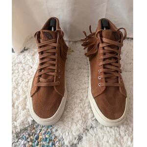 Vans Sk8 Hi Shoes Women’s 7.5 Brown Suede Moccasin Fringe High Top Skate Sneaker